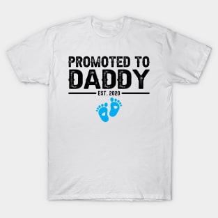 promoted to daddy est 2020 T-Shirt